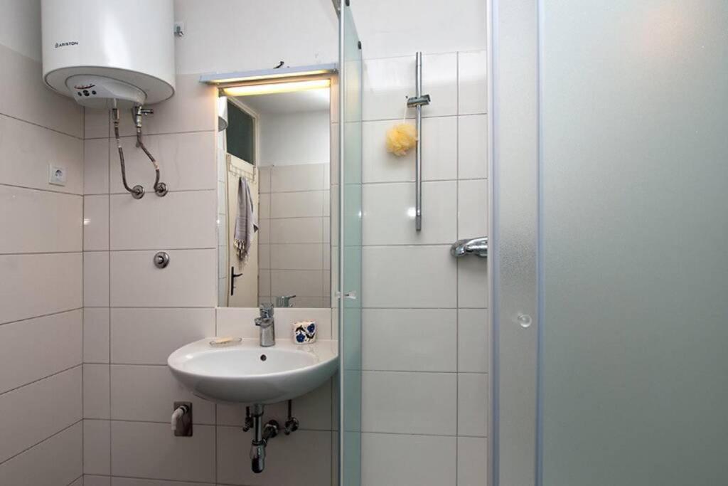 Sara Apartment Punta Omis Near Sandy Beach 외부 사진
